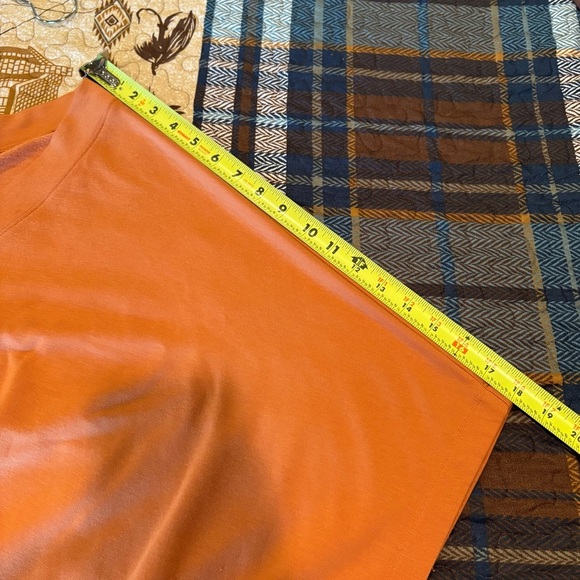 Loft women’s V-neck orange top with batwing sleeves size M - Picture 8 of 8